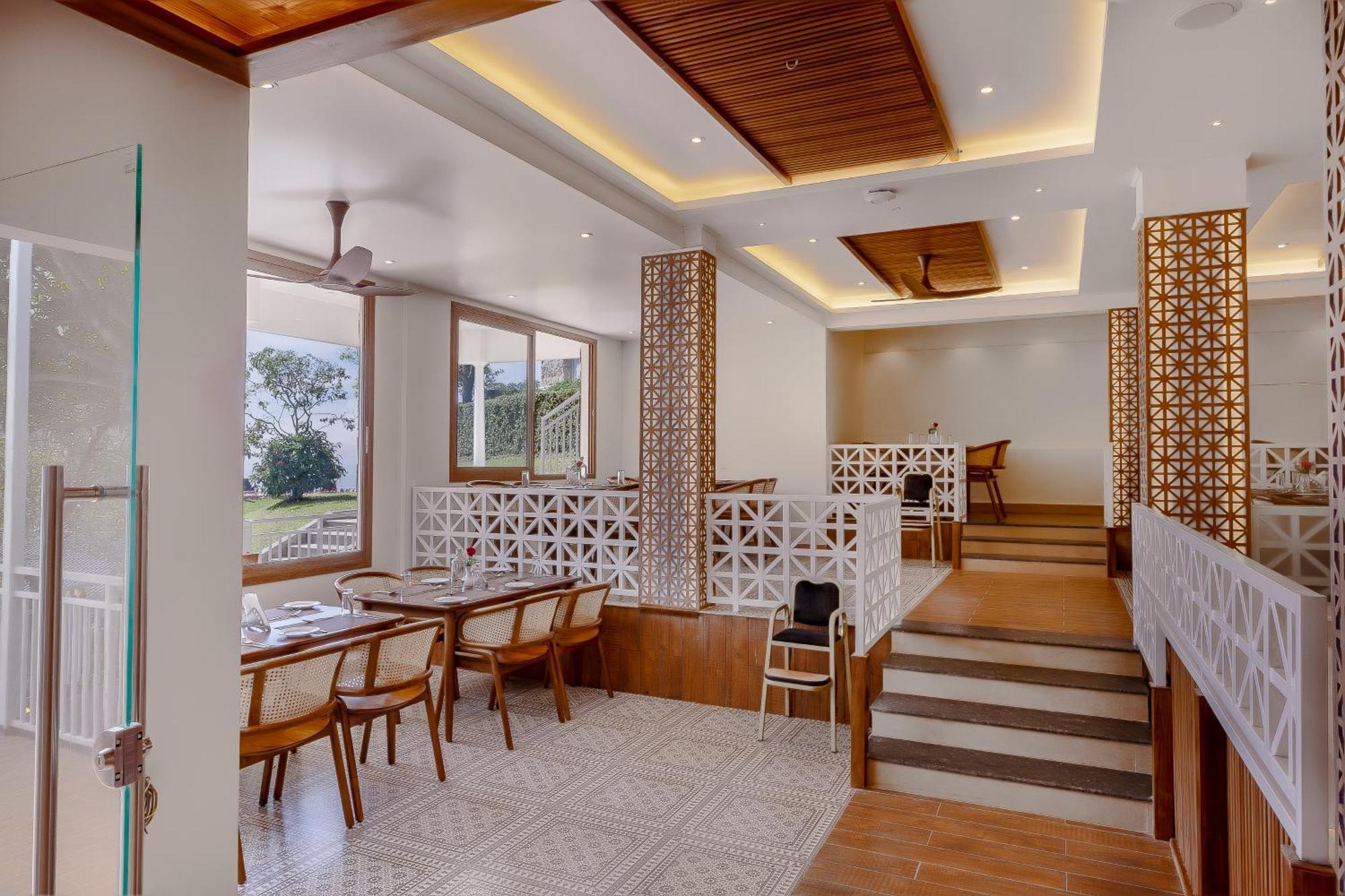 Le Montfort Resort ムンナール エクステリア 写真