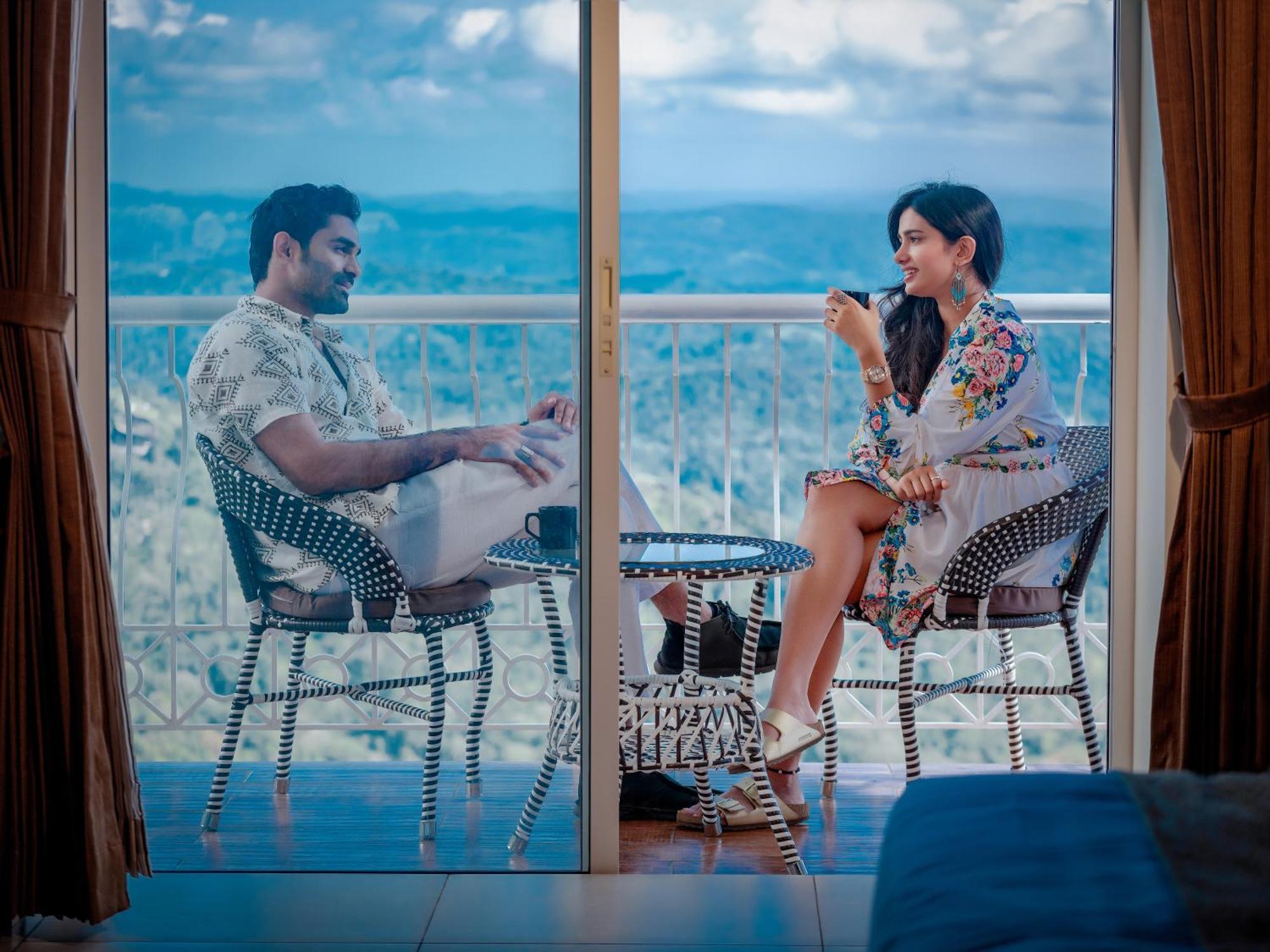 Le Montfort Resort ムンナール エクステリア 写真