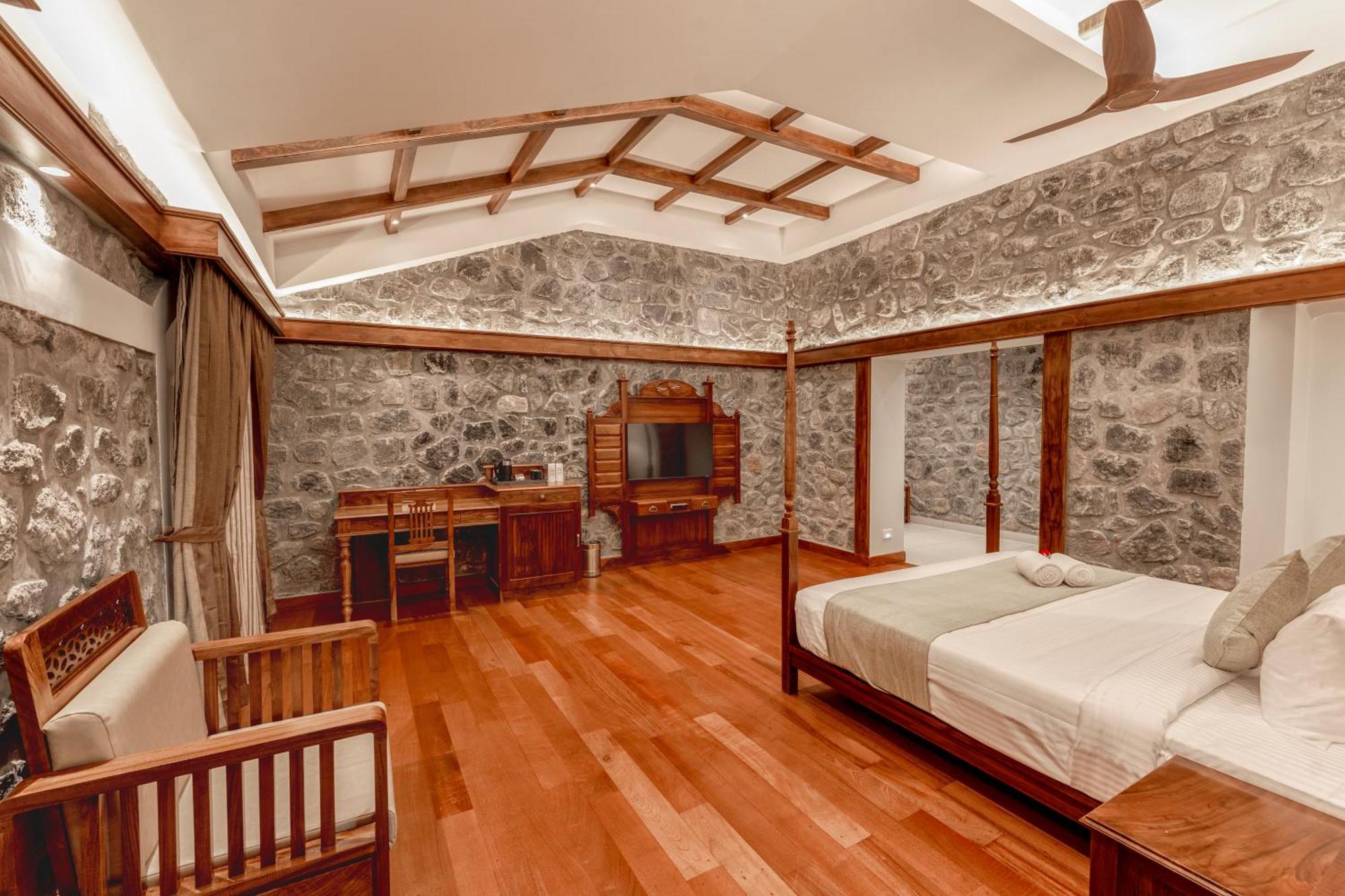 Le Montfort Resort ムンナール エクステリア 写真