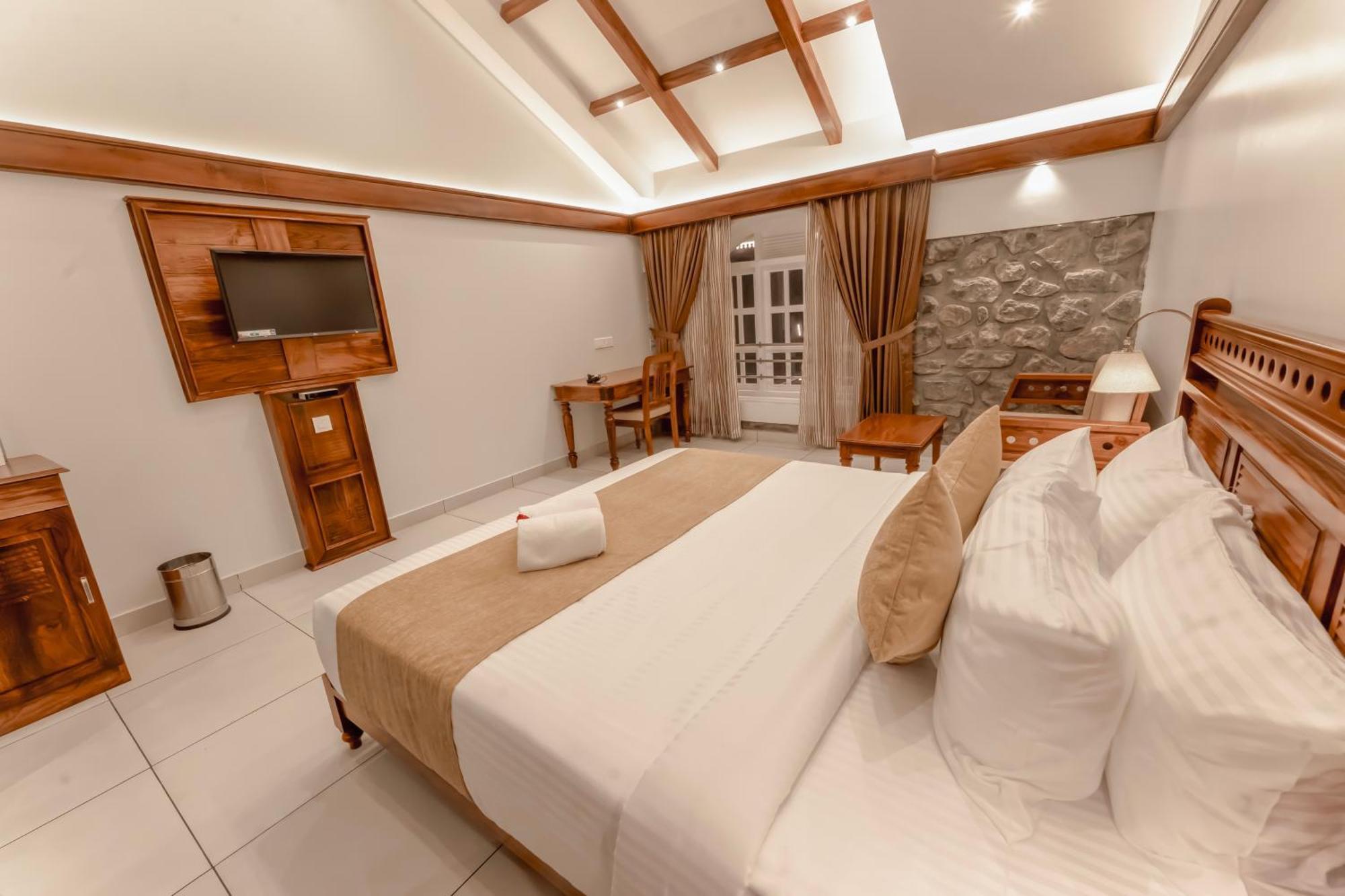 Le Montfort Resort ムンナール エクステリア 写真